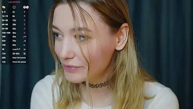 StarryMary on StripChat