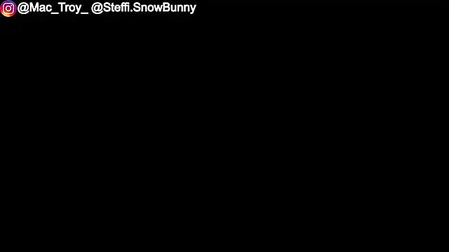 StripChat Steffi_Snowbunny is Freechat Steffi_Snowbunny — Fuck in Public