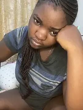 Freechat sweet18creamybigpussy on StripChat