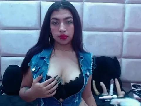 Freechat TeennNaugthy18 on StripChat