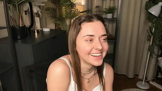 ThelmaJusto — Take off skirt and punish ass^^