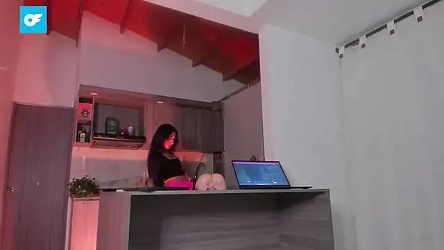 Freechat valeriahornier on StripChat