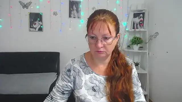 Freechat VanessaHotts on StripChat