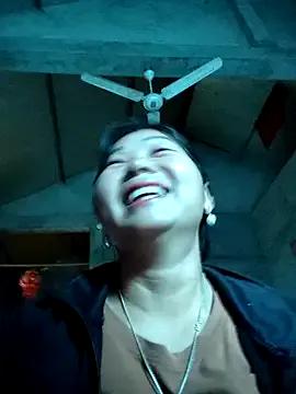 Freechat vangkt-cute on StripChat