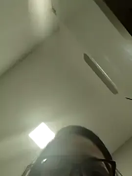 viviksmel on StripChat 