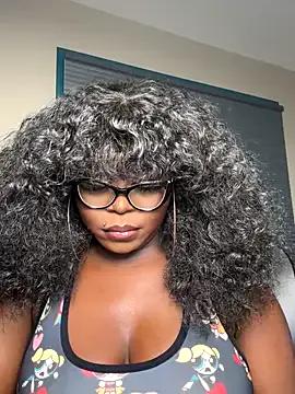 Freechat WomanNextdoor1 on StripChat