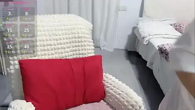 Freechat Xiaoyue-2025 on StripChat