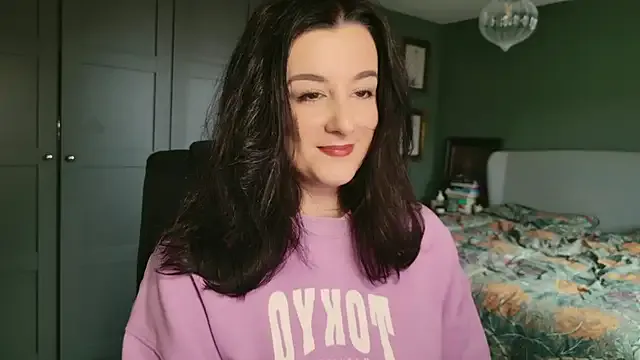 Freechat yourcassiexo on StripChat