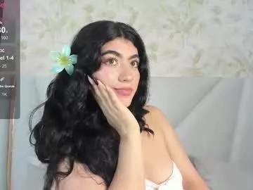 cam to cam sexiness with Girls streamers. Explore the newest collection of intense camshows from our capable horny hosts.