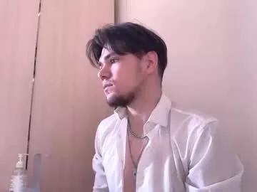 1roberttt from Chaturbate is Freechat