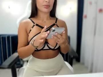 cam to cam sexiness with Girls streamers. Explore the newest collection of intense camshows from our capable horny hosts.