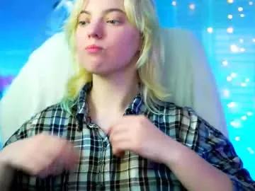 cam to cam sexiness with Girls streamers. Explore the newest collection of intense camshows from our capable horny hosts.