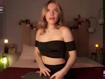 cam to cam sexiness with Girls streamers. Explore the newest collection of intense camshows from our capable horny hosts.