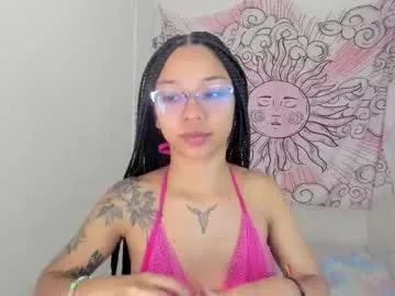 cam to cam sexiness with Girls streamers. Explore the newest collection of intense camshows from our capable horny hosts.