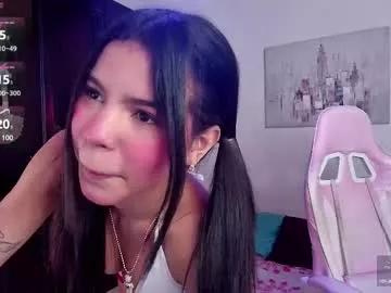 cam to cam sexiness with Girls streamers. Explore the newest collection of intense camshows from our capable horny hosts.