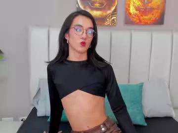cam to cam sexiness with Girls streamers. Explore the newest collection of intense camshows from our capable horny hosts.