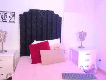 cam to cam sexiness with Girls streamers. Explore the newest collection of intense camshows from our capable horny hosts.