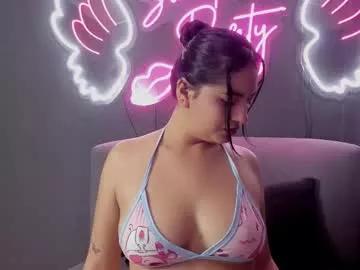 cam to cam sexiness with Girls streamers. Explore the newest collection of intense camshows from our capable horny hosts.