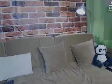 cam to cam sexiness with Girls streamers. Explore the newest collection of intense camshows from our capable horny hosts.