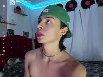 cam to cam sexiness with Girls streamers. Explore the newest collection of intense camshows from our capable horny hosts.