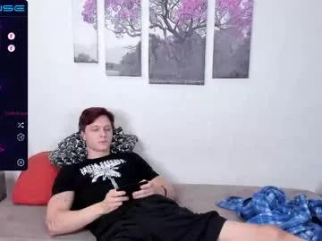 cam to cam sexiness with Girls streamers. Explore the newest collection of intense camshows from our capable horny hosts.