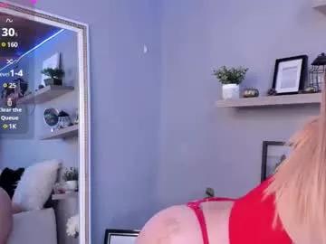 cam to cam sexiness with Girls streamers. Explore the newest collection of intense camshows from our capable horny hosts.