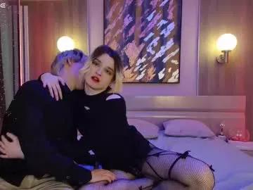 cam to cam sexiness with Girls streamers. Explore the newest collection of intense camshows from our capable horny hosts.