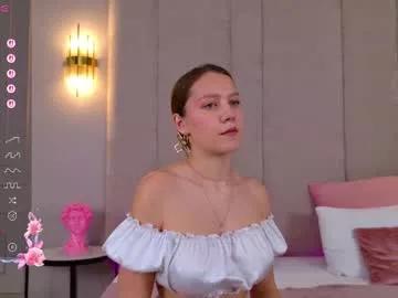 cam to cam sexiness with Girls streamers. Explore the newest collection of intense camshows from our capable horny hosts.