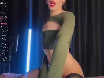 cam to cam sexiness with Girls streamers. Explore the newest collection of intense camshows from our capable horny hosts.