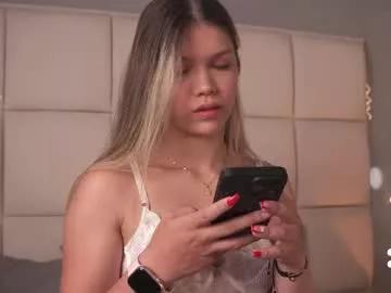 cam to cam sexiness with Girls streamers. Explore the newest collection of intense camshows from our capable horny hosts.