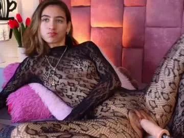 cam to cam sexiness with Girls streamers. Explore the newest collection of intense camshows from our capable horny hosts.