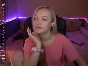 cam to cam sexiness with Girls streamers. Explore the newest collection of intense camshows from our capable horny hosts.