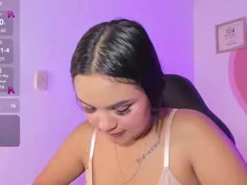 cam to cam sexiness with Girls streamers. Explore the newest collection of intense camshows from our capable horny hosts.