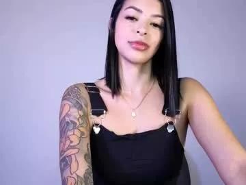 cam to cam sexiness with Girls streamers. Explore the newest collection of intense camshows from our capable horny hosts.