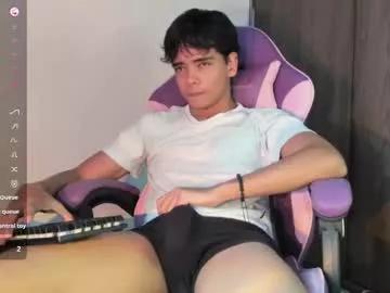 cam to cam sexiness with Girls streamers. Explore the newest collection of intense camshows from our capable horny hosts.