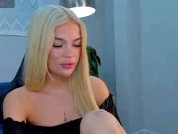 cam to cam sexiness with Girls streamers. Explore the newest collection of intense camshows from our capable horny hosts.