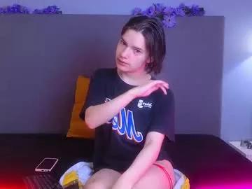 cam to cam sexiness with Girls streamers. Explore the newest collection of intense camshows from our capable horny hosts.