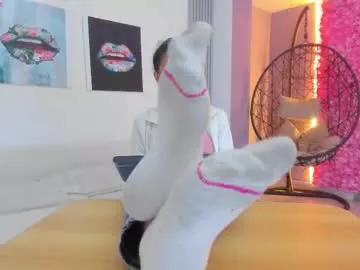 cam to cam sexiness with Girls streamers. Explore the newest collection of intense camshows from our capable horny hosts.