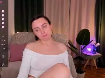 cam to cam sexiness with Girls streamers. Explore the newest collection of intense camshows from our capable horny hosts.