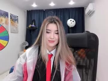 cam to cam sexiness with Girls streamers. Explore the newest collection of intense camshows from our capable horny hosts.