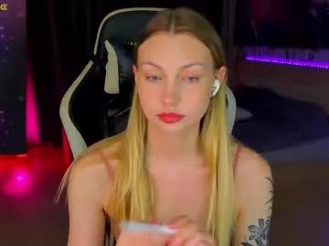 cam to cam sexiness with Girls streamers. Explore the newest collection of intense camshows from our capable horny hosts.
