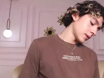 apolostarr from Chaturbate is Freechat