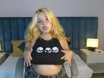 cam to cam sexiness with Girls streamers. Explore the newest collection of intense camshows from our capable horny hosts.