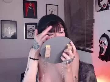 cam to cam sexiness with Girls streamers. Explore the newest collection of intense camshows from our capable horny hosts.