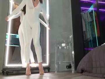 cam to cam sexiness with Girls streamers. Explore the newest collection of intense camshows from our capable horny hosts.
