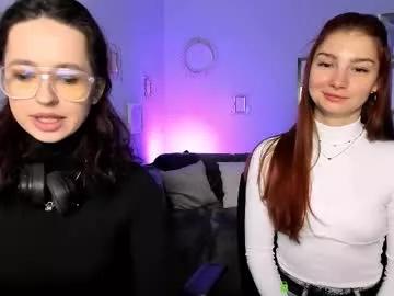 cam to cam sexiness with Girls streamers. Explore the newest collection of intense camshows from our capable horny hosts.