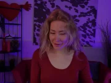 cam to cam sexiness with Girls streamers. Explore the newest collection of intense camshows from our capable horny hosts.