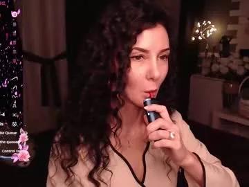 cam to cam sexiness with Girls streamers. Explore the newest collection of intense camshows from our capable horny hosts.