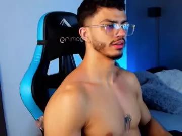 cam to cam sexiness with Girls streamers. Explore the newest collection of intense camshows from our capable horny hosts.