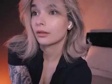 cam to cam sexiness with Girls streamers. Explore the newest collection of intense camshows from our capable horny hosts.